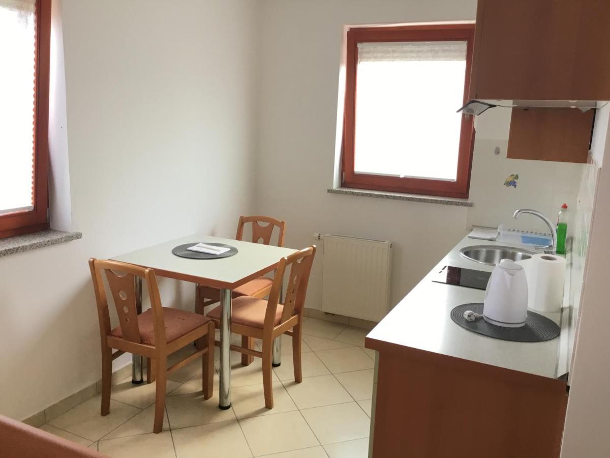 Apartment Sotlar إيزولا المظهر الخارجي الصورة
