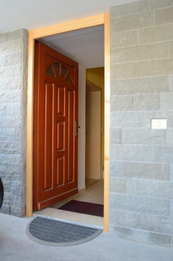 Apartment Sotlar إيزولا المظهر الخارجي الصورة